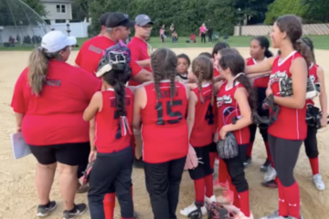 Elmwood Park Softball 10U - Celebrate a Victory in Fair Lawn